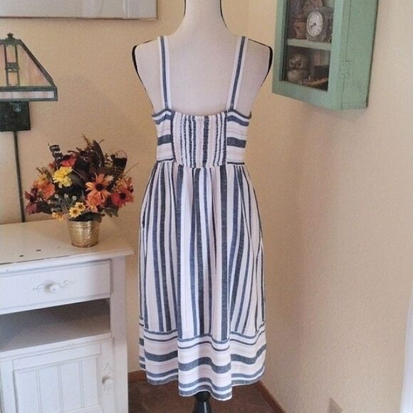 Universal Thread Cotton Sundress - Picture 6 of 11